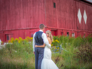 Grand Rapids Outdoor Wedding Barn